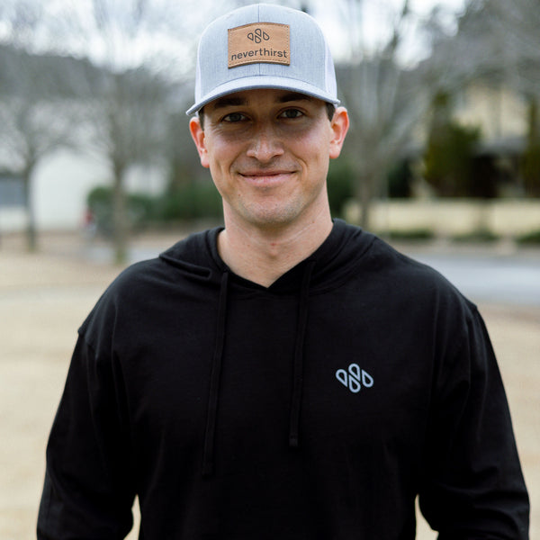 neverthirst Lightweight Hoodie